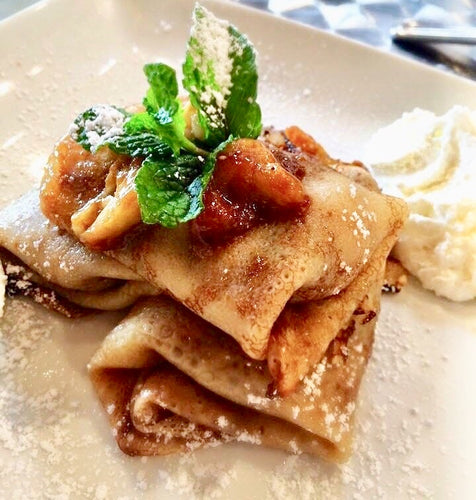 Swedish pancakes with bananas,